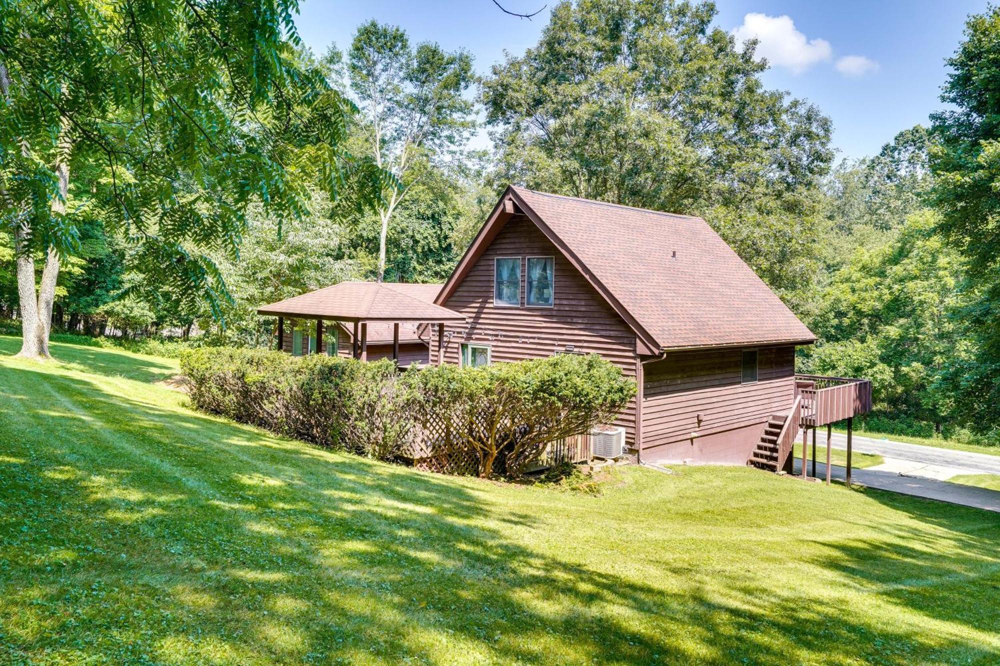 Howard Cabin Rental About 3 Mi To Apple Valley Lake! Mount Vernon Dış mekan fotoğraf